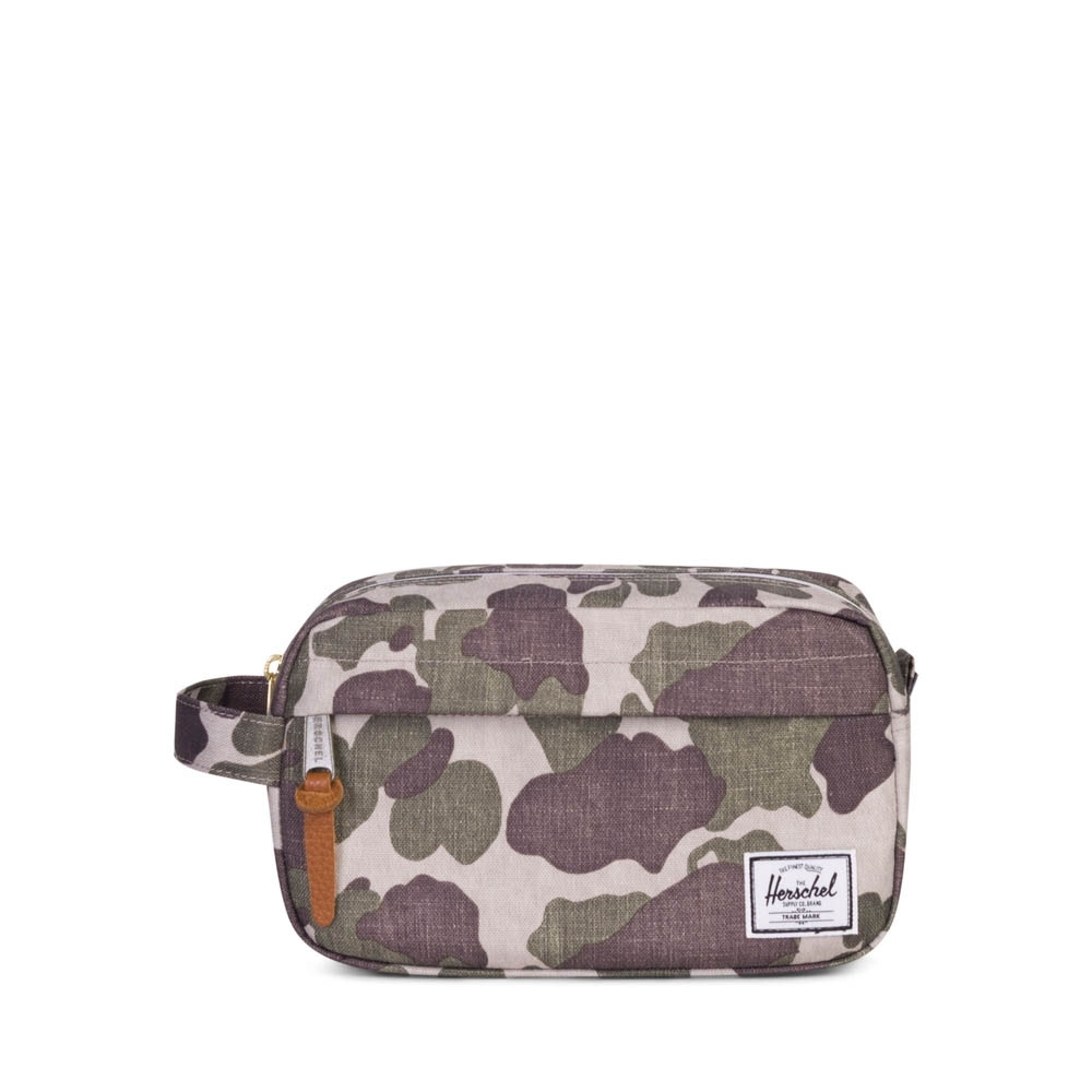 Image of Chapter Carry On - Kosmetiktasche in Frog Camo