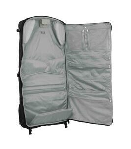 Baseline, Compact Garment Bag aus Nylon in schwarz
