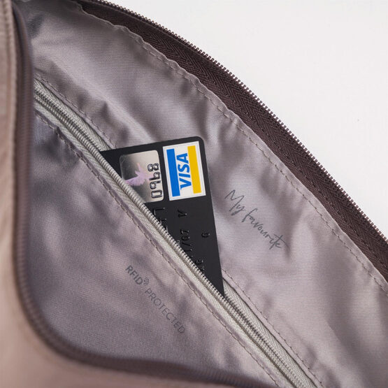 Eye Medium Shoulder Bag RFID in Sepia Brown