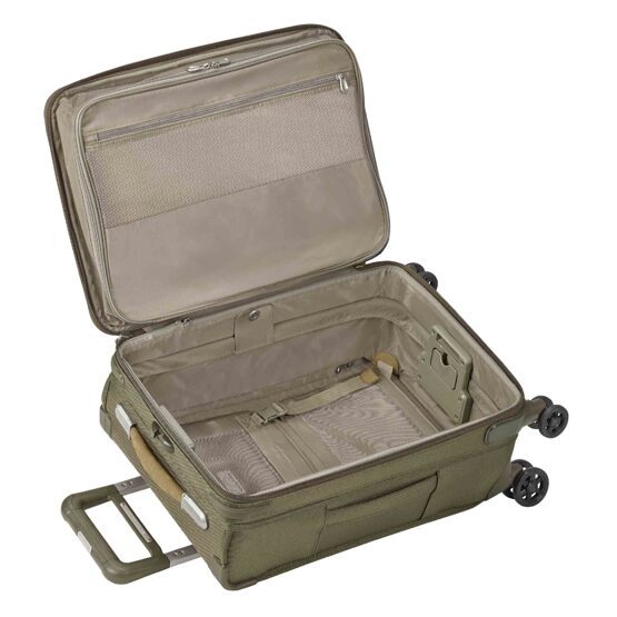 Baseline, Domestic Carry-On Expandable Spinner in olivgrün